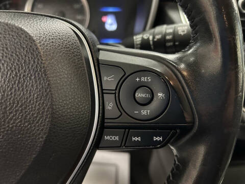 2022 Toyota Corolla Hatchback SE