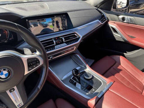 2022 BMW X6 xDrive40i