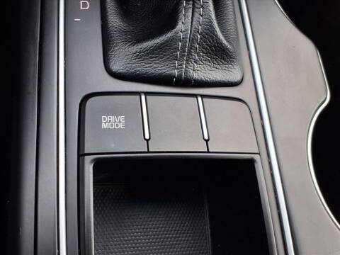 2020 Kia Sorento LX V6