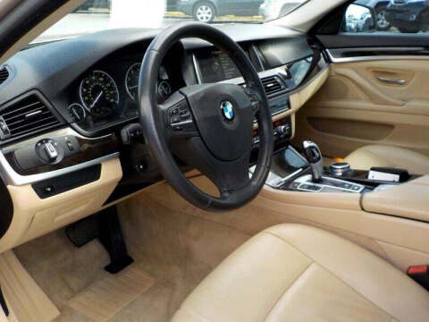 2014 BMW 5 Series 528i