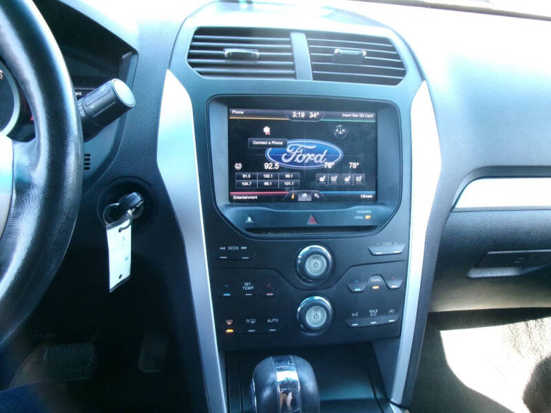 2011 Ford Explorer XLT
