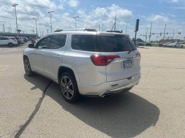 2019 GMC Acadia Denali