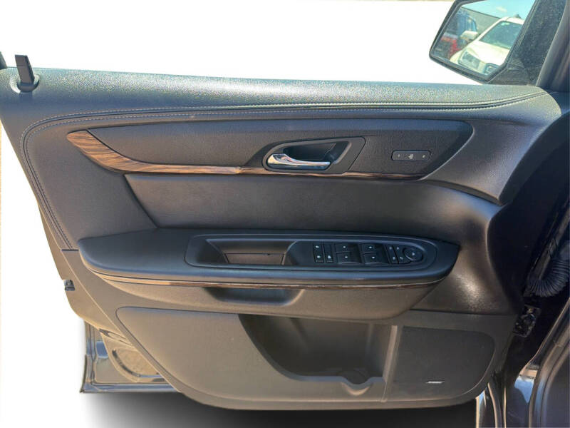 2015 GMC Acadia Denali