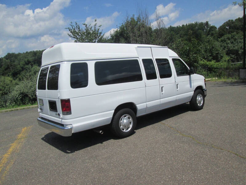 2013 Ford E-Series E-250