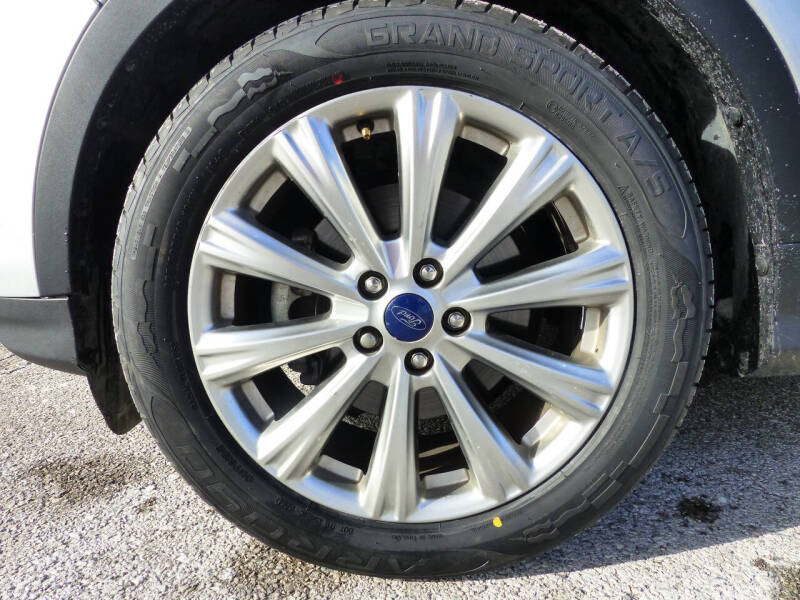 2017 Ford Escape Titanium