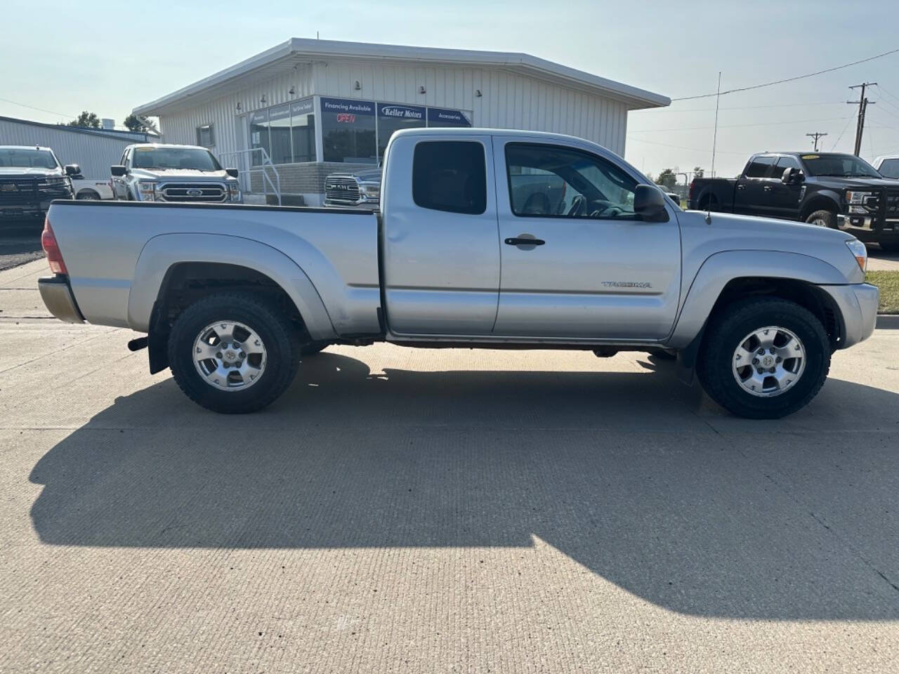 2007 Toyota Tacoma for sale at Keller Motors in Palco, KS