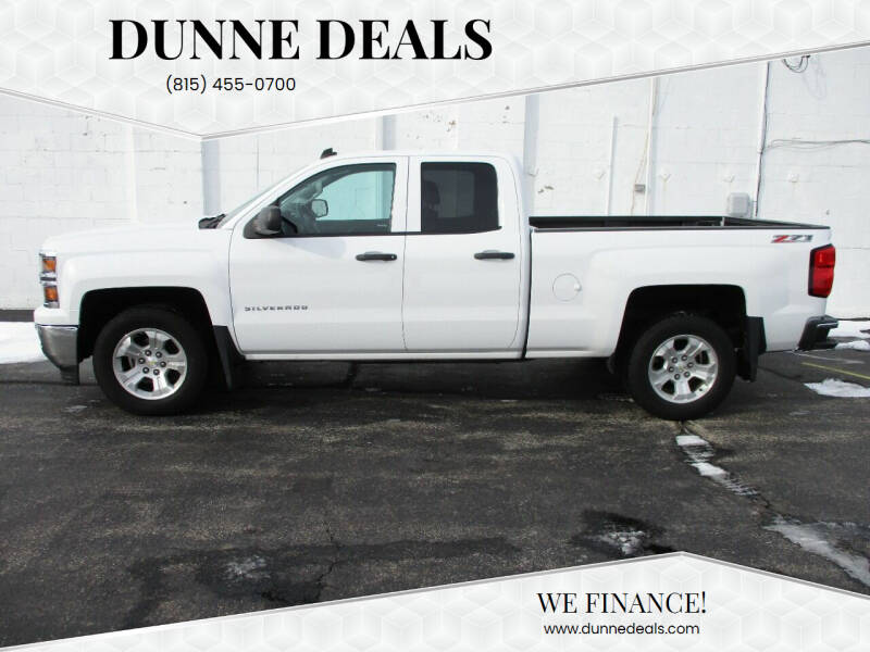 2014 Chevrolet Silverado 1500 for sale at Dunne Deals in Crystal Lake IL