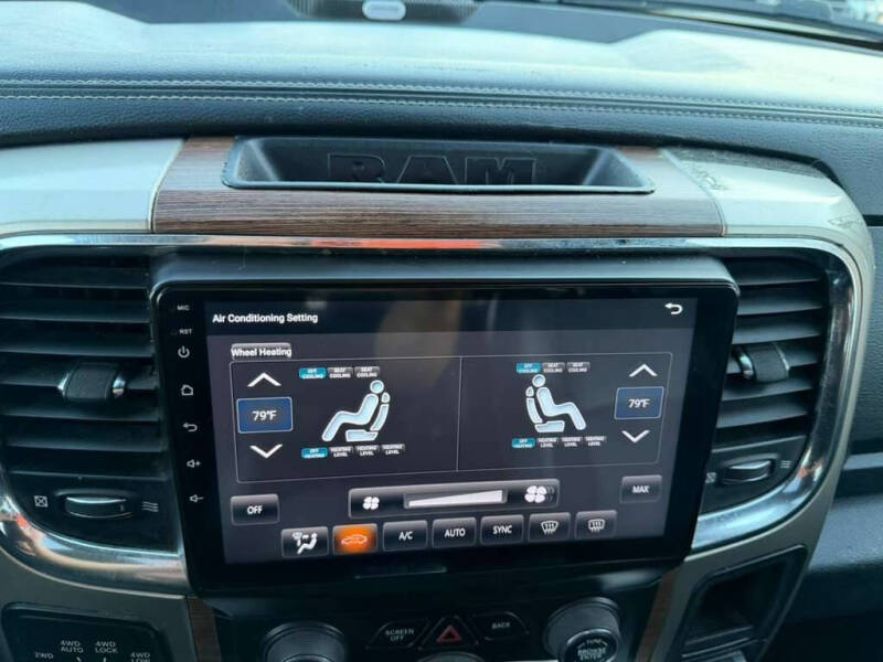 2013 RAM 1500 Laramie