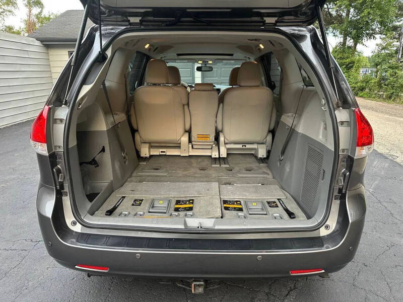 2014 Toyota Sienna
