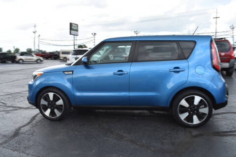 2016 Kia Soul +