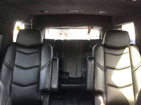 2018 Cadillac Escalade Platinum