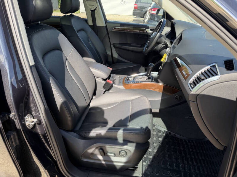 2012 Audi Q5 2.0T quattro Premium Plus