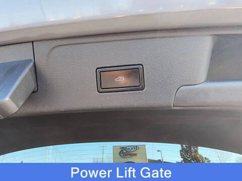 2020 Volkswagen Atlas Cross Sport V6 SEL R-Line 4Motion