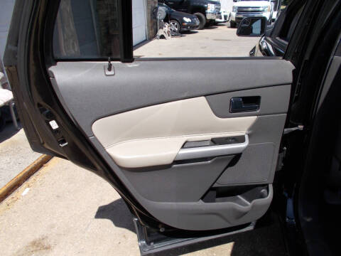 2013 Ford Edge SE