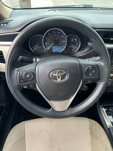 2014 Toyota Corolla LE