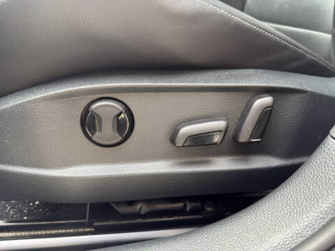 2015 Volkswagen Golf R 4Motion