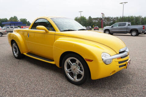 2004 Chevrolet SSR LS