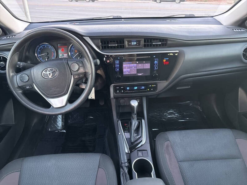 2019 Toyota Corolla LE