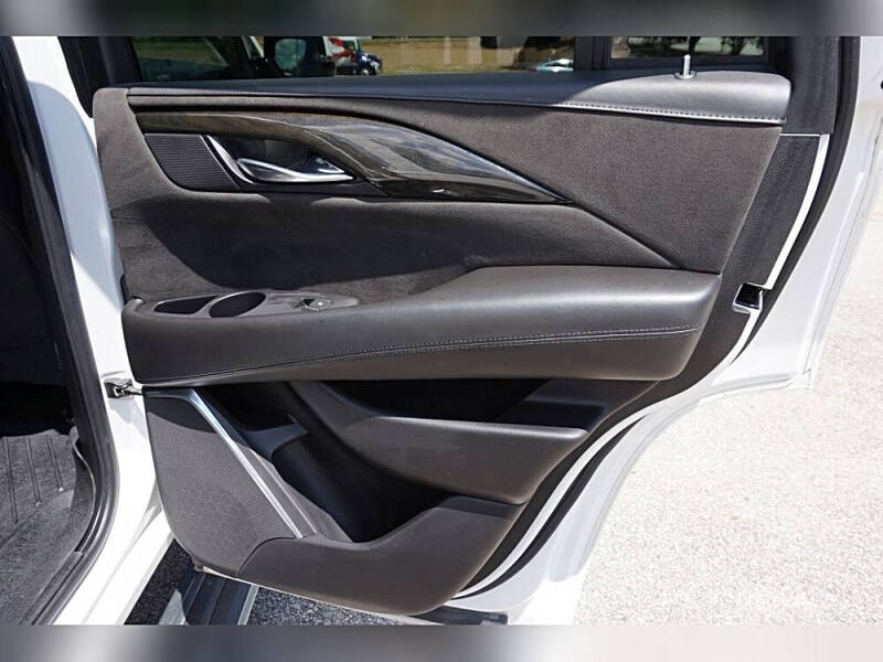 2019 Cadillac Escalade Platinum