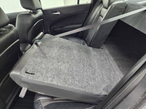 2017 Dodge Charger SXT