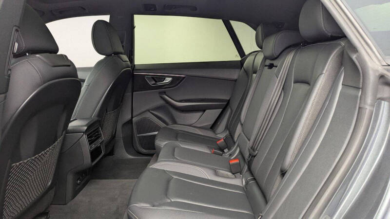 2022 Audi Q8 quattro Premium Plus 55 TFSI