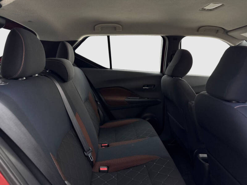 2018 Nissan Kicks SR