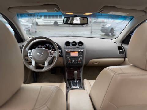 2012 Nissan Altima 3.5 SR