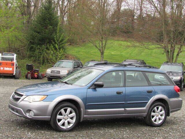 2009 Subaru Outback for sale at CROSS COUNTRY ENTERPRISE in Hop Bottom PA