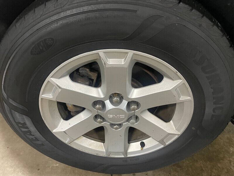 2016 GMC Acadia SLE-1