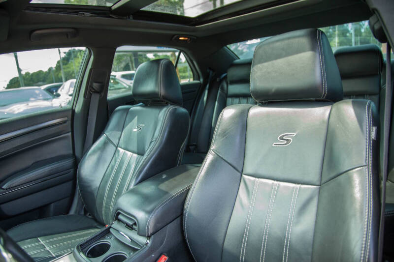 2014 Chrysler 300 S