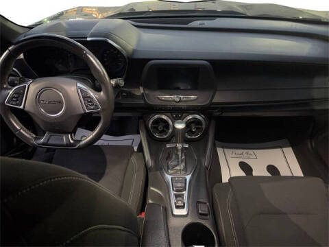 2023 Chevrolet Camaro LT