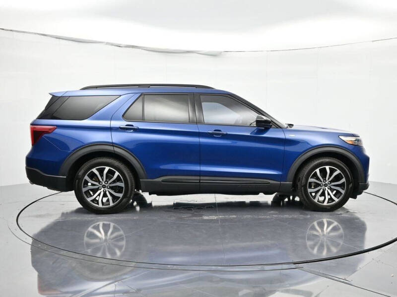 2022 Ford Explorer ST-Line