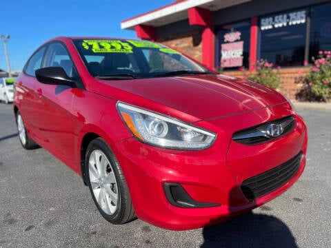 2014 Hyundai Accent for sale at Premium Motors in Louisville KY
