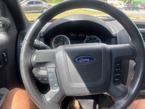 2011 Ford Escape XLT