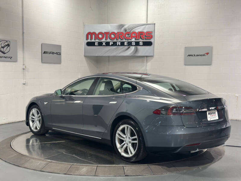2013 Tesla Model S