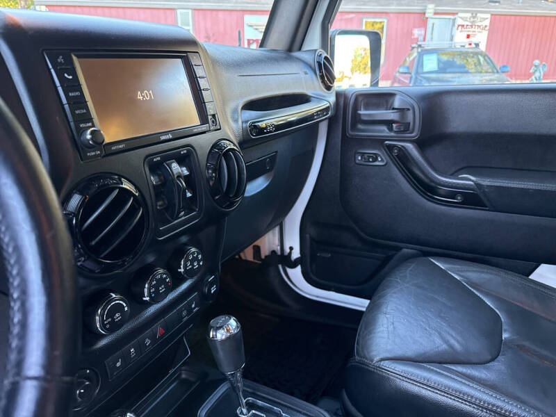 2015 Jeep Wrangler Unlimited Altitude