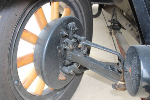 1927 Oldsmobile Sedan