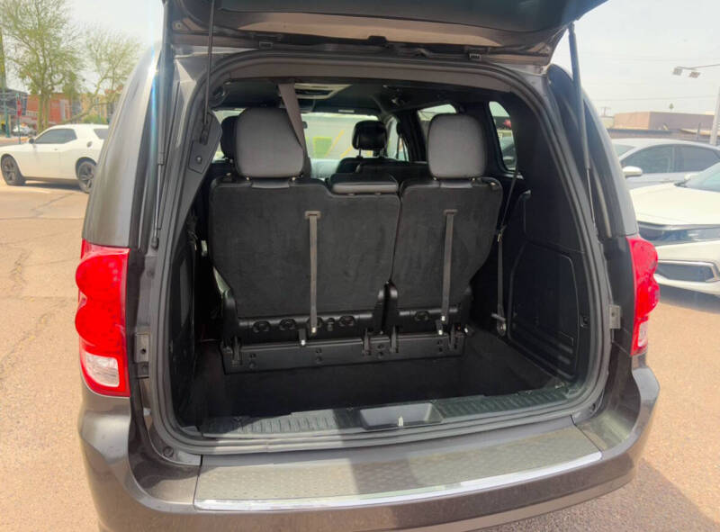 2016 Dodge Grand Caravan R/T