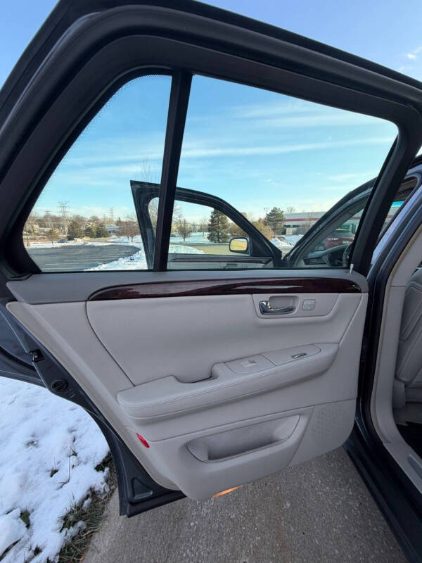 2009 Cadillac DTS Luxury 6-Passenger