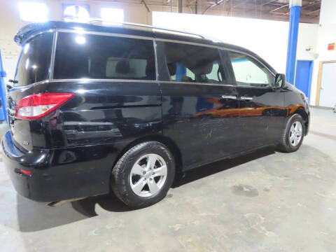 2016 Nissan Quest