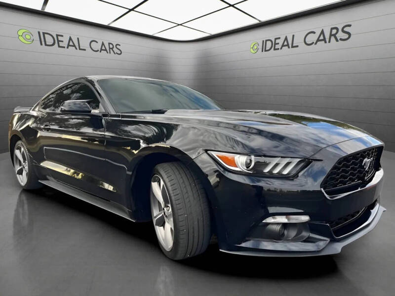 2016 Ford Mustang EcoBoost Premium