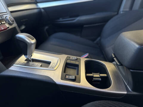 2011 Subaru Legacy 2.5i Premium