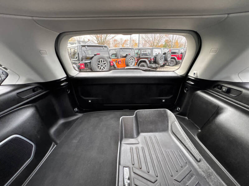 2023 Jeep Grand Cherokee 30th Anniversary 4xe