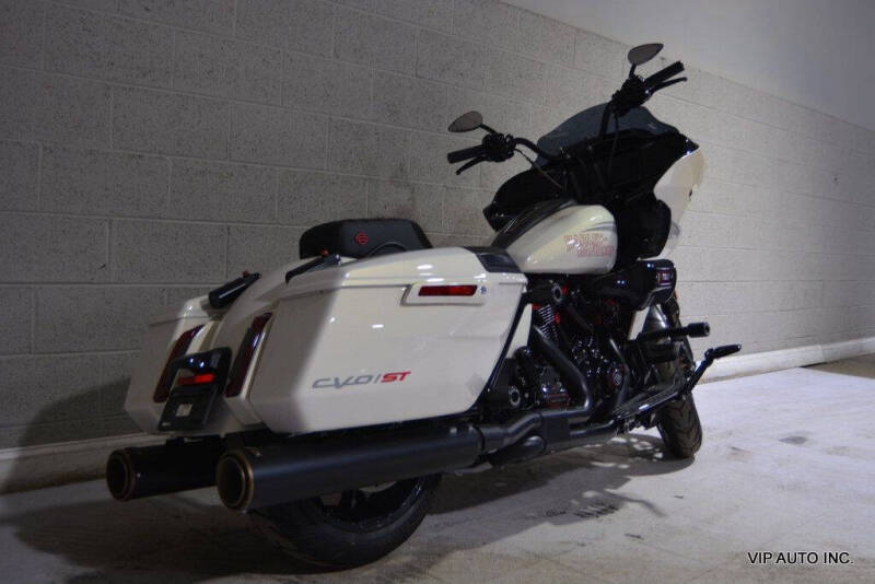 2024 Harley-Davidson ROADGLIDE CVO ST