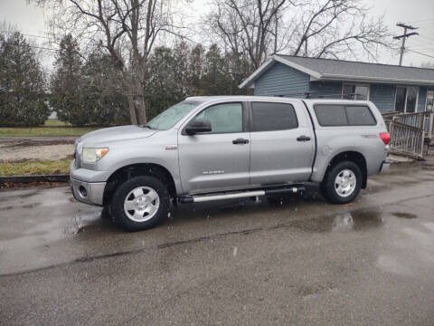 2007 Toyota Tundra for sale at Dave's Car Corner in Hartford City IN