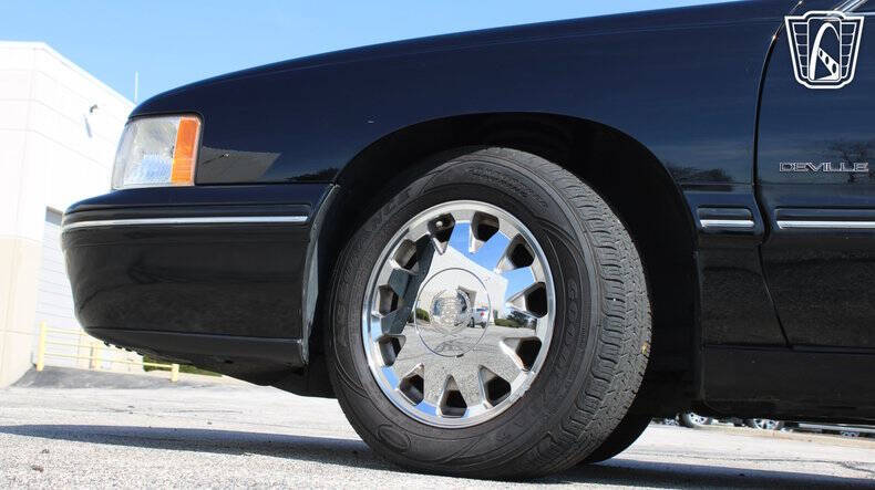 1999 Cadillac DeVille Concours