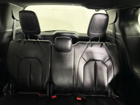 2019 Chrysler Pacifica Touring L Plus