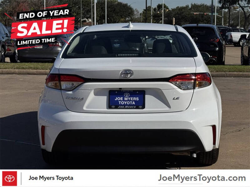 2025 Toyota Corolla LE