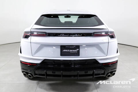 2023 Lamborghini Urus S