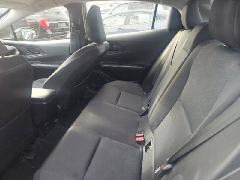 2025 Toyota Prius LE